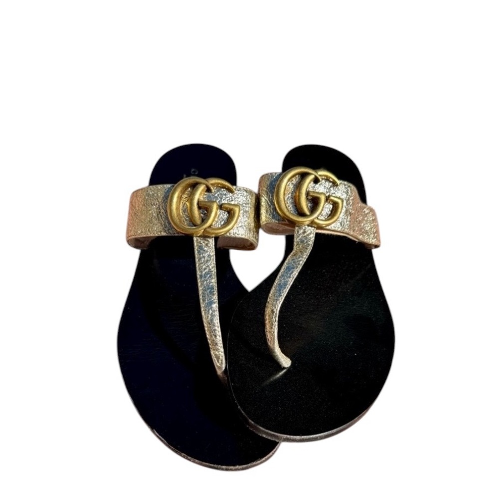 Gucci Double G Metallic Leather Gold Thong Sandal